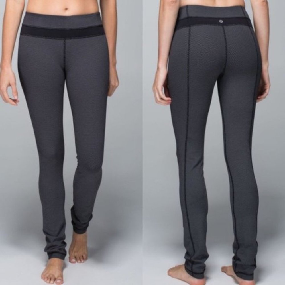 Lululemon skinny groove pants